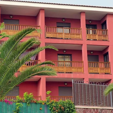 Apartments Palmmar San アパート パルム・マール