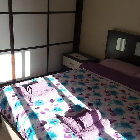 Apartments Palmmar San *